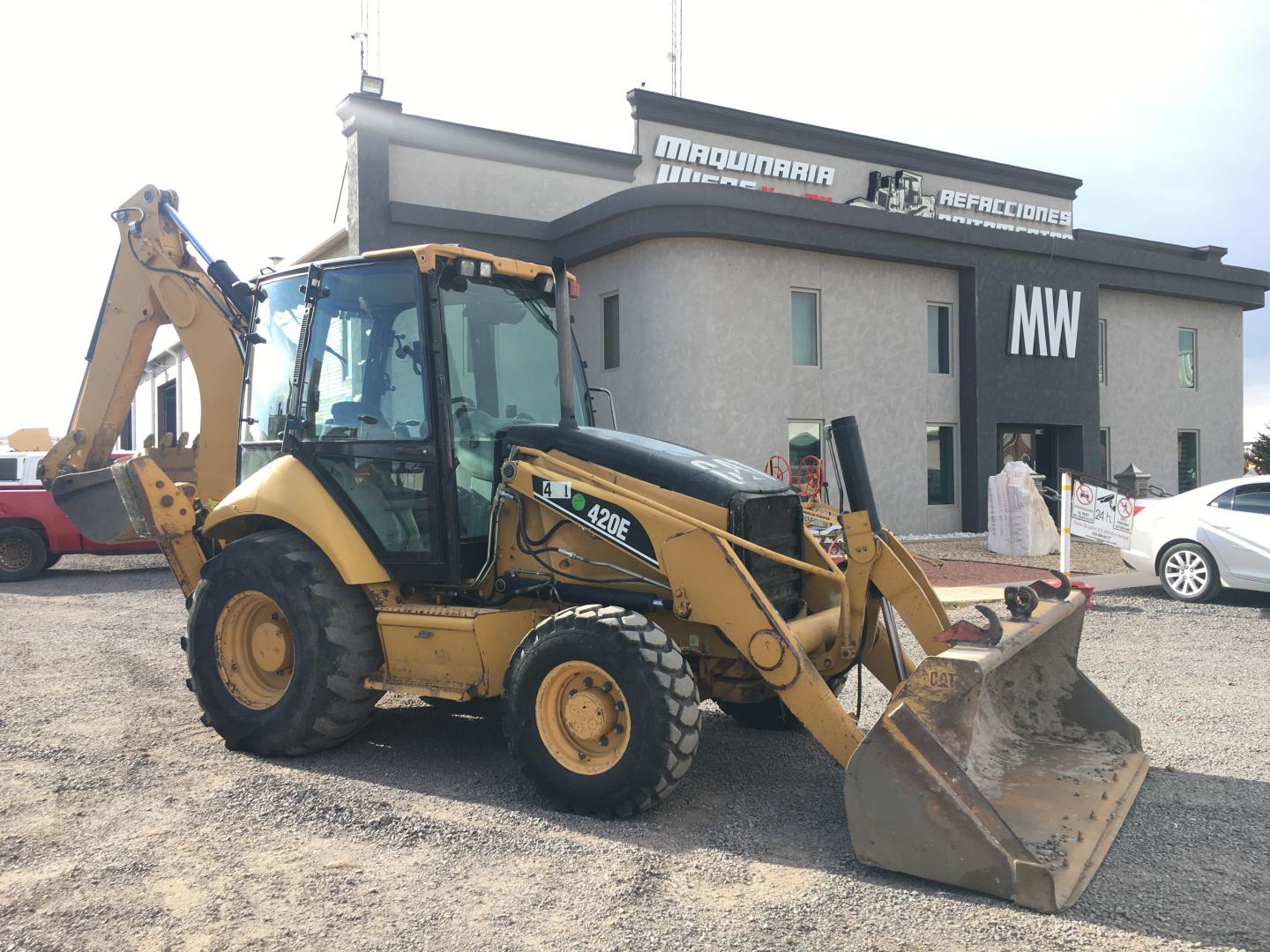 ./imagenes/INVOICE/2019/16542/RETROEXCAVADORA CATERPILLAR 420E (1).JPG